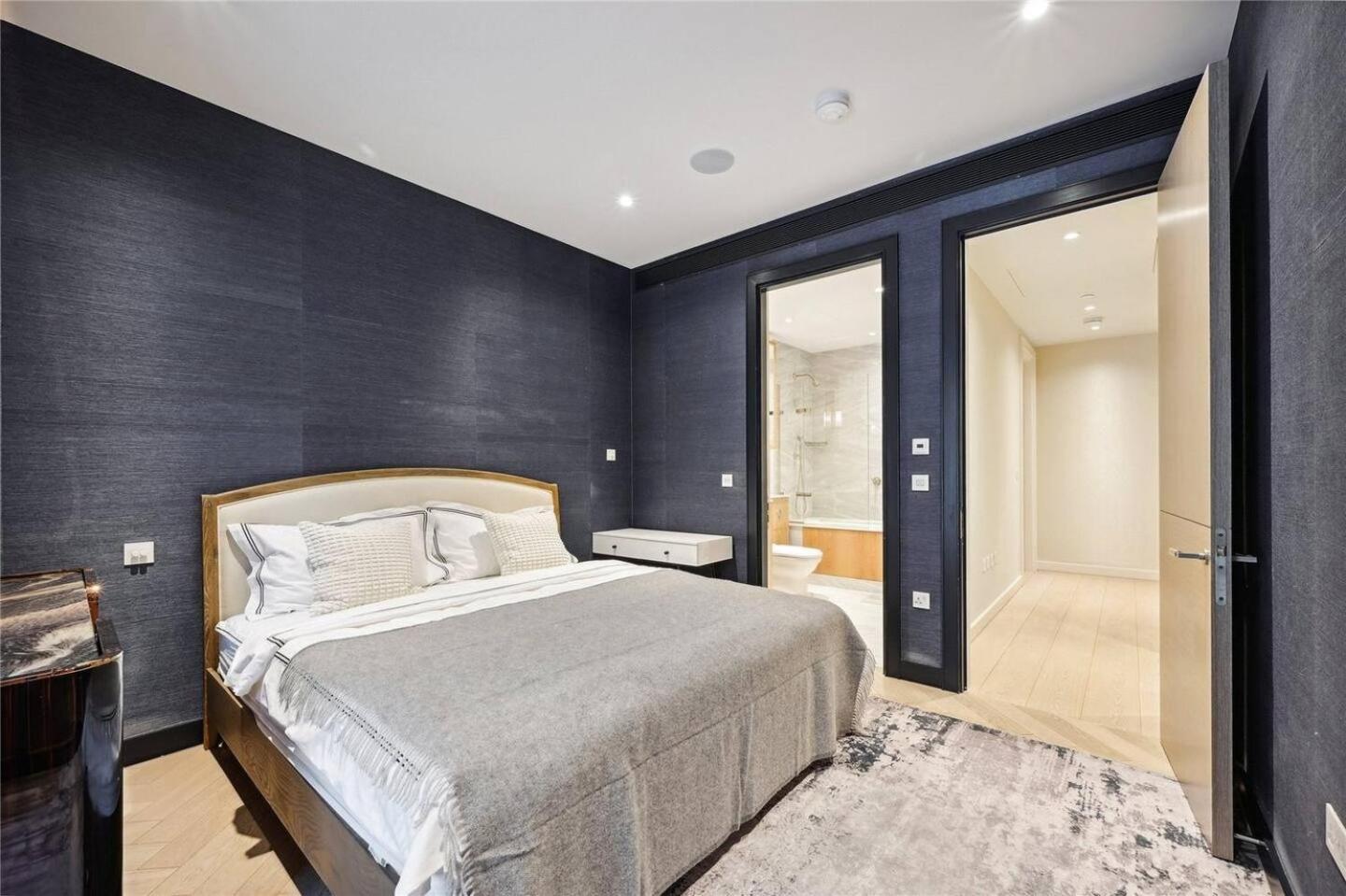 Duplex Holland Park! Check Photos! * Londra